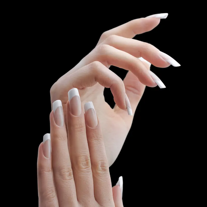 French Tırnak ve Nail Art: Zamansız Şıklıktan Yaratıcı Tasarımlara